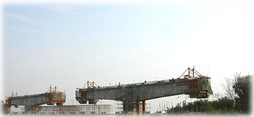 二级建造师考试知识点：悬臂浇筑施工法